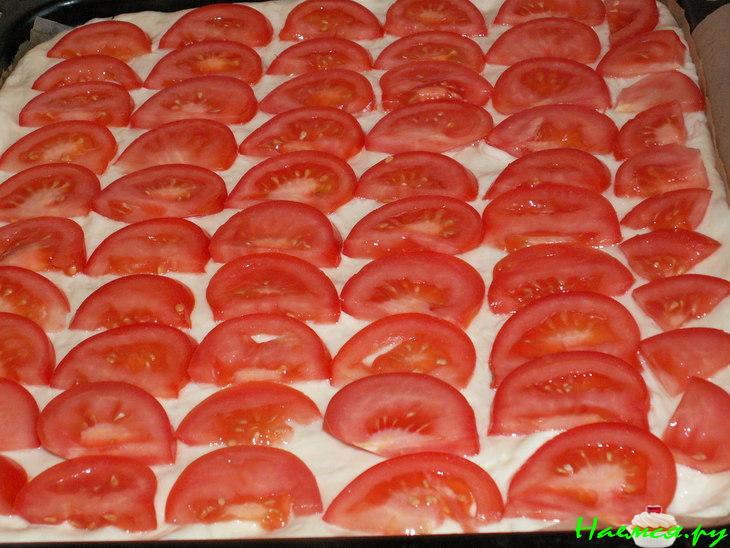 Фокачча со свежими томатами Фокачча со свежими томатами