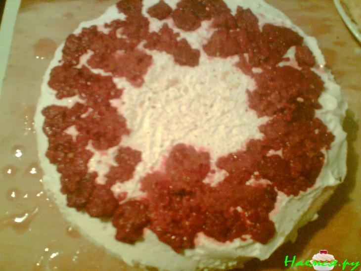 Йогуртовый ягодный торт