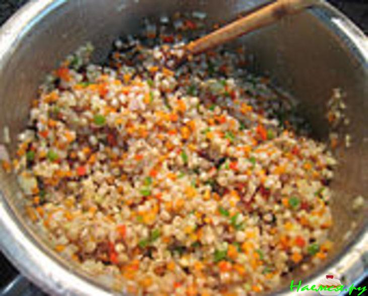 Треска с овощами и пряными травками