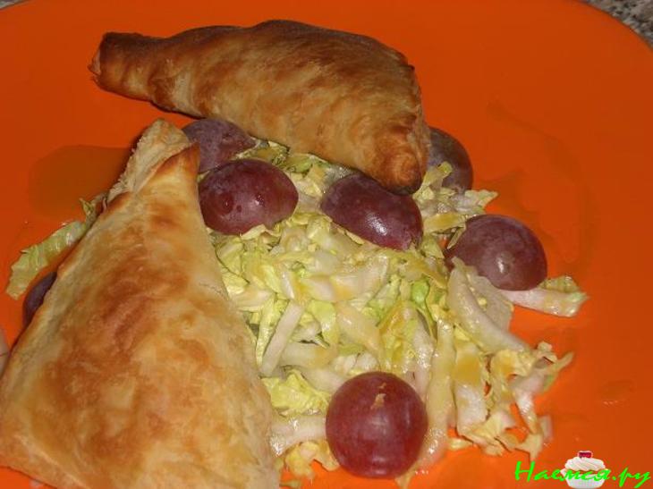 Салат с пирожками