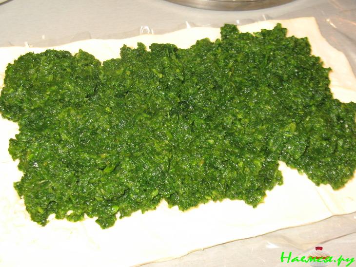 Слоеный пирог со шпинатом Слоеный пирог со шпинатом