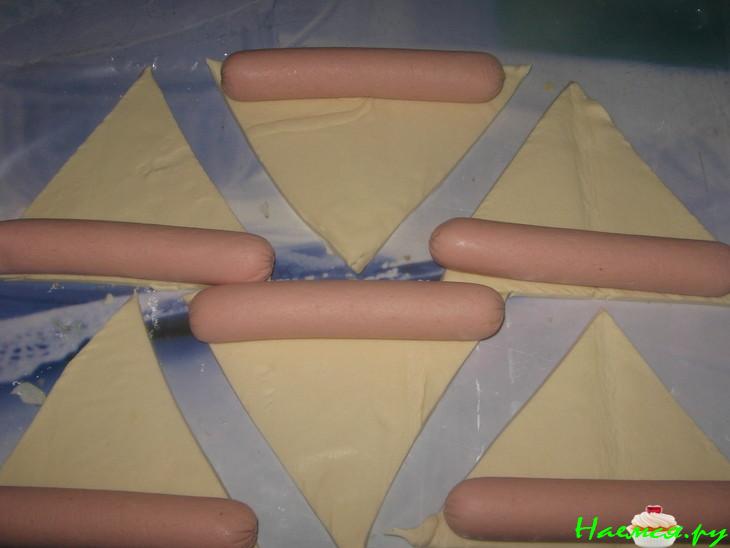 Сосиска в тесте (проще не бывает) Сосиска в тесте (проще не бывает)