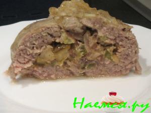 Рулет в сетке с сюрпризом