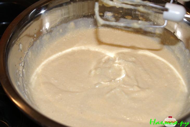 Мини-запеканки с зелёным горошком и сыром