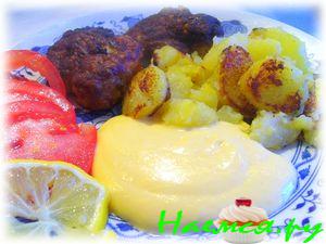 Котлетки из кальмаров с соусом Сабайон