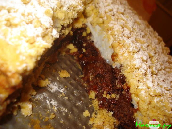 Торт Штрейзельский с черносливом и сливовым повидлом Торт Штрейзельский с черносливом и сливовым повидлом