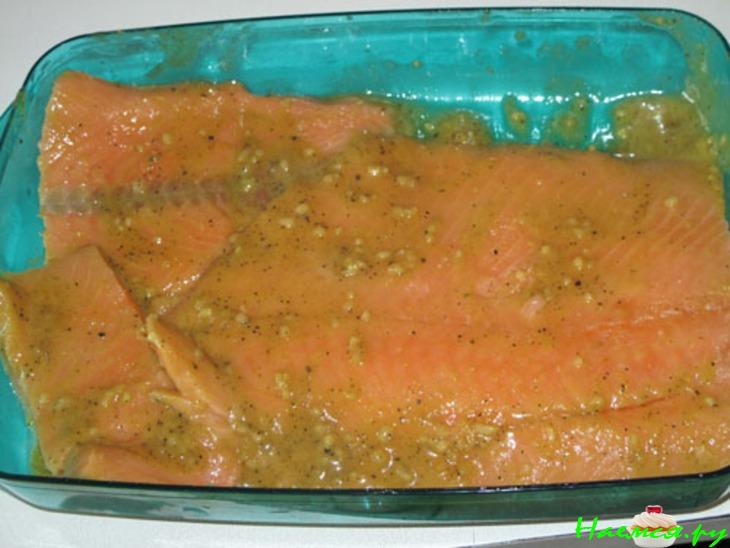 Семга с горчицей и картофельным пюре