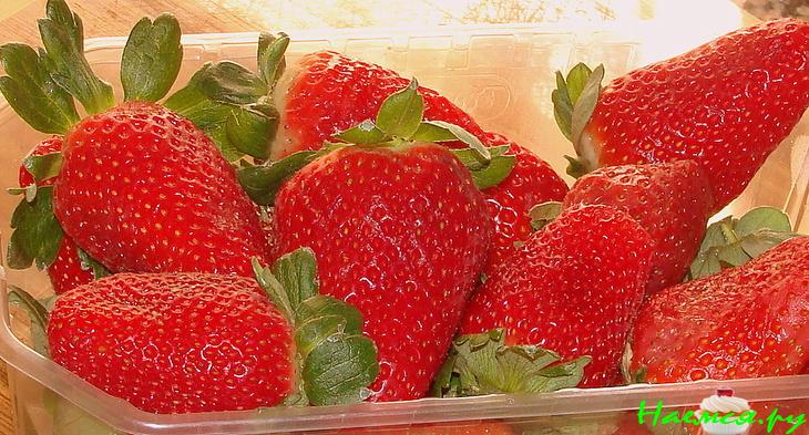 Клубника в сиропе