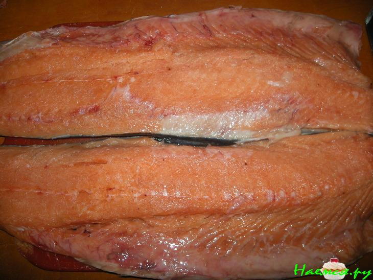 Печеная сёмга с черри и базиликом Печеная сёмга с черри и базиликом