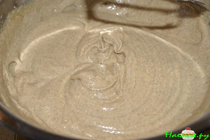 Ржаной кекс с беконом, брынзой и оливками