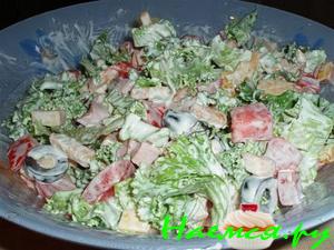 Салат с маслинами и помидорами Салат с маслинами и помидорами