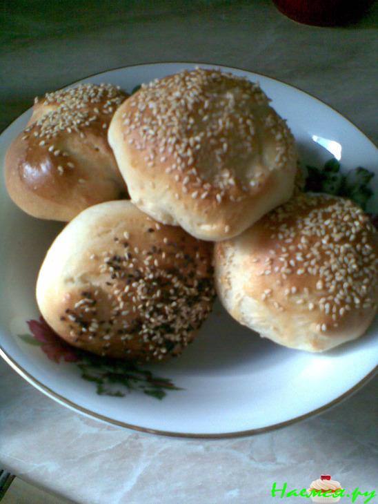 Пампушки с чесноком (чесночный соус)