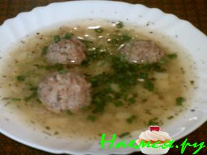 Суп с рисом и фрикадельками
