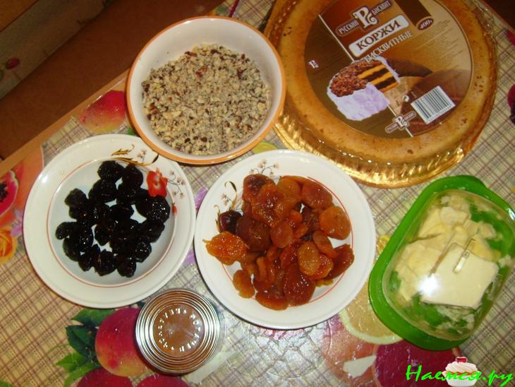 Торт с сухофруктами