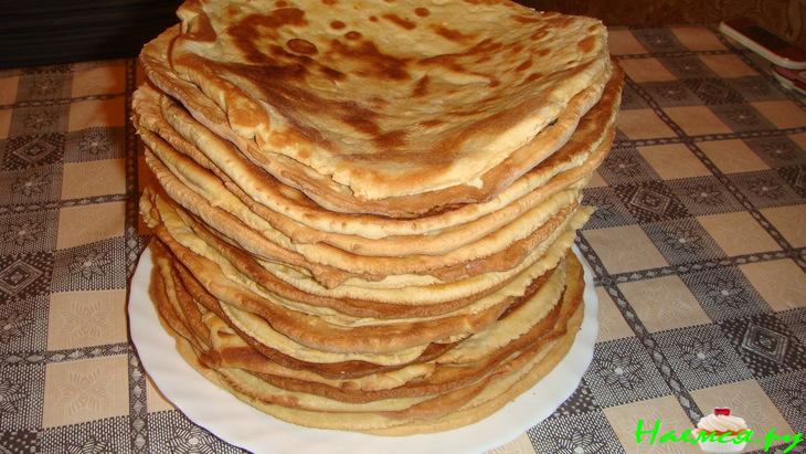 Торт "Медовик" с грецкими орехами