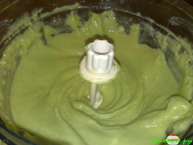 Фисташковое мороженое в шоколадной глазури Фисташковое мороженое в шоколадной глазури