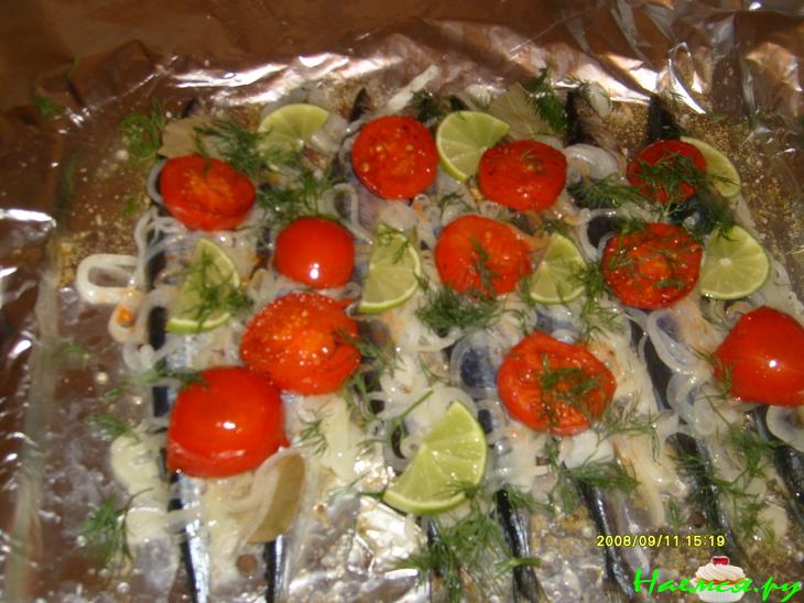 Сайра запеченная в фольге Сайра запеченная в фольге