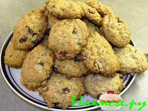 Овсяное печенье с изюмом