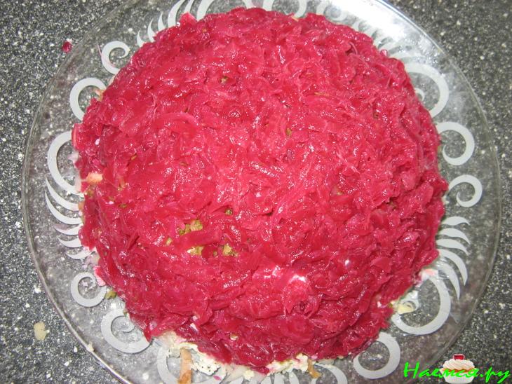 Салат "Форель под шапкой"