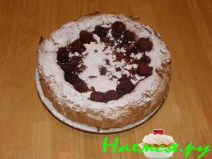 Пирог с малиной Пирог с малиной