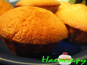 Быстрые маффины со сгущёнкой и бананом