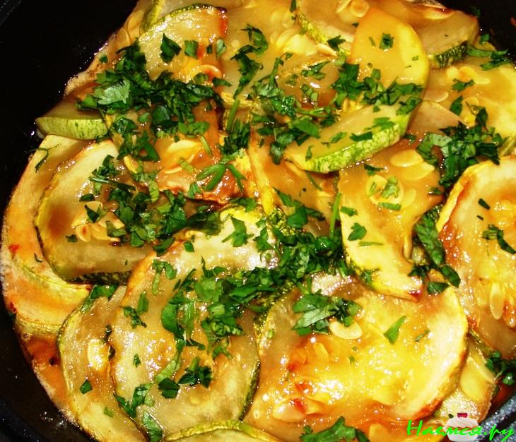 Рагу из кабачков с корейкой