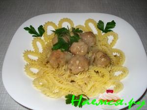 Фрикадельки в белом вине