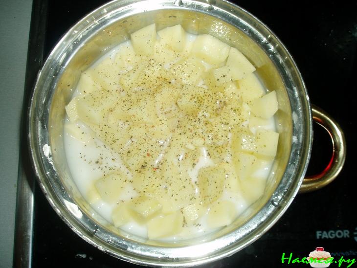 Слойки с картошкой