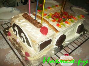 Торт "Грузовичок" Торт "Грузовичок"