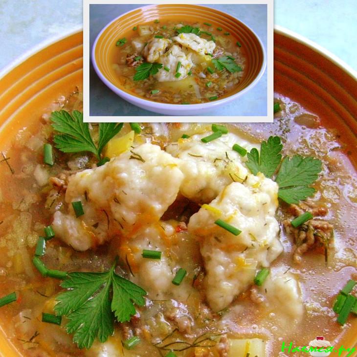 Суп с луком-пореем и сырными клёцками Суп с луком-пореем и сырными клёцками