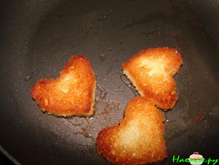 Рыбный супчик с гренками и сливками Рыбный супчик с гренками и сливками