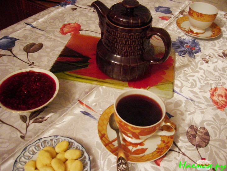 'Палкин чай' или тёмно-красный чай из вишни
