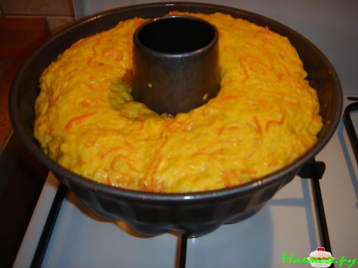 Пирог из тыквы с яблоком