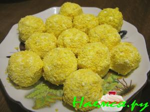 Закусочные творожные шарики с хреном