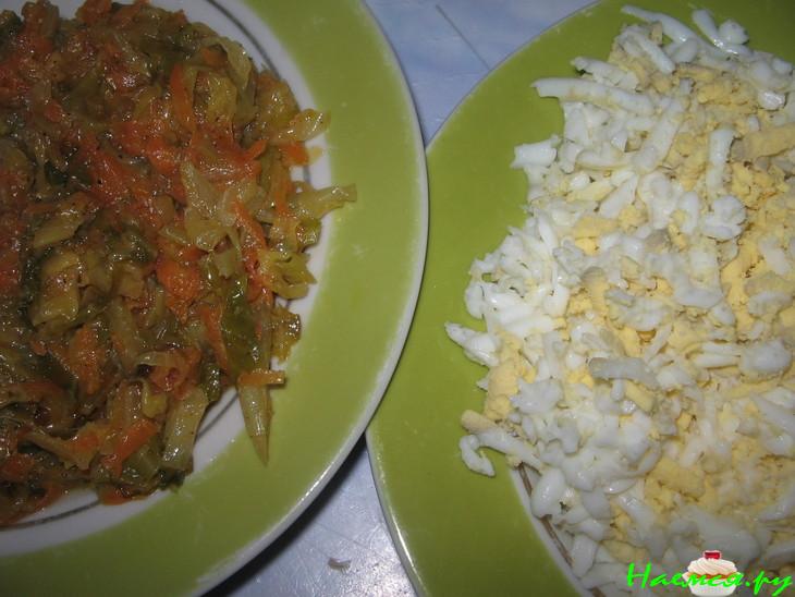 Ватрушки картофельные с капустой и яйцом