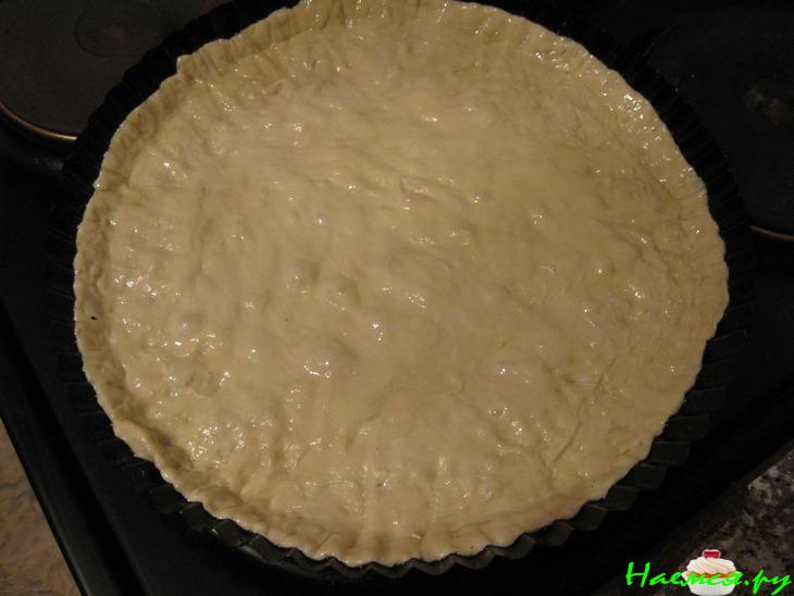 Пирог с консервированной рыбой