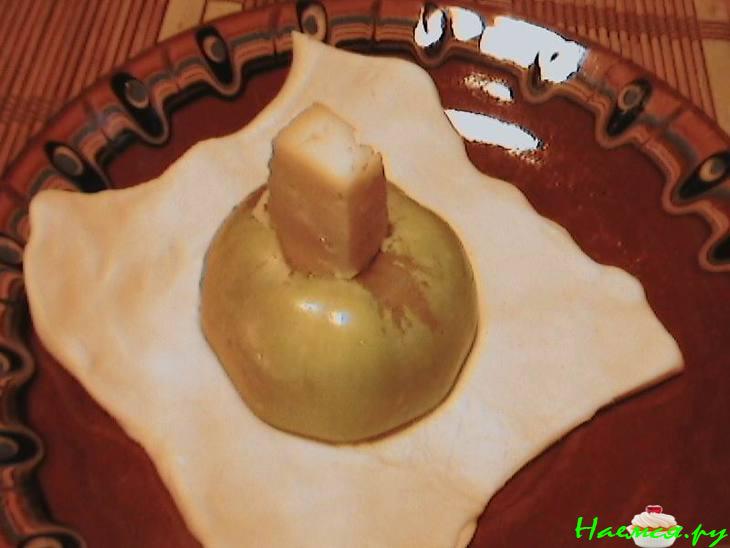 Яблоки с сыром в тесте Яблоки с сыром в тесте