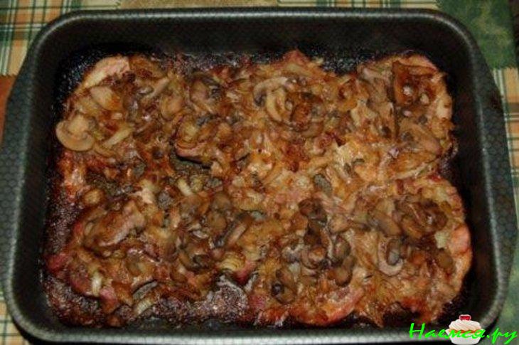 Мясо в смородиново-томатной закваске с грибами Мясо в смородиново-томатной закваске с грибами