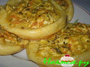 Ватрушки картофельные с капустой и яйцом