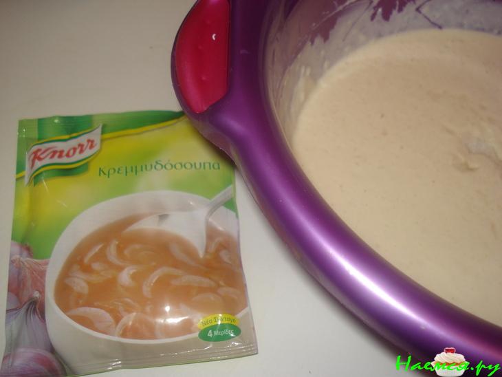 Луковые лепёшки из теста на кефире (без яиц) Луковые лепёшки из теста на кефире (без яиц)