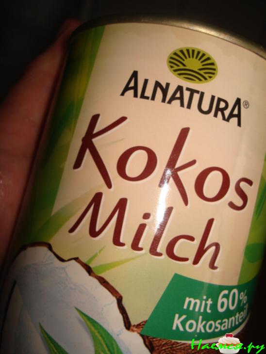 Торт "Снежная королева" (с посвящением моей доче и Мите - у них день варенья в сентябре!) Торт "Снежная королева" (с посвящением моей доче и Мите - у них день варенья в сентябре!)