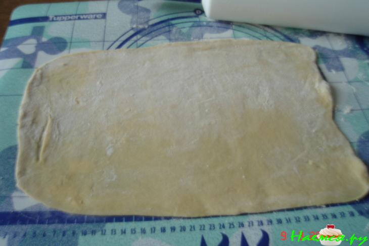 Батон с начинкой