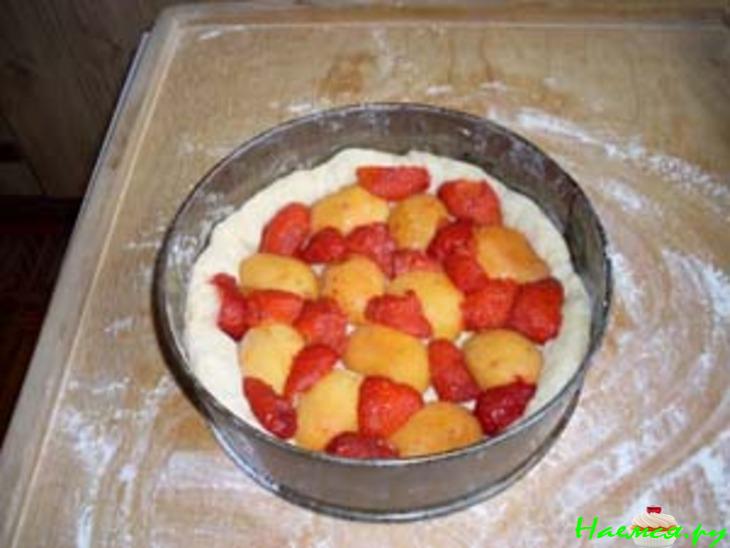 Абрикосово-клубничный пирог Абрикосово-клубничный пирог