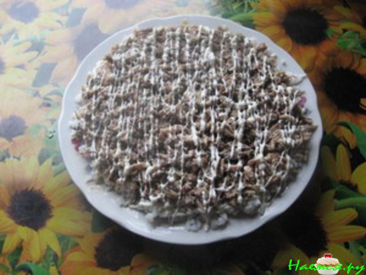 Салат с рисом и шпротами Салат с рисом и шпротами