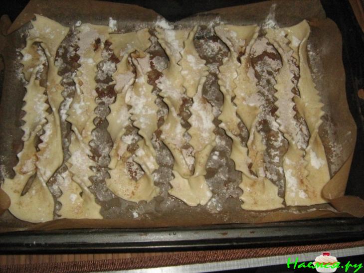 "Слойки-лентяйки"