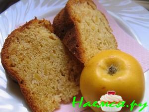 Ароматный яблочный кекс