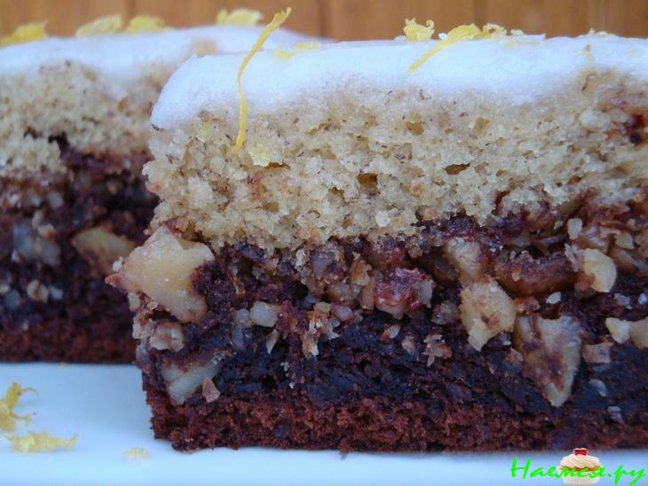 Бананово-шоколадный кекс с орехами и лимонной глазурью. Любимый