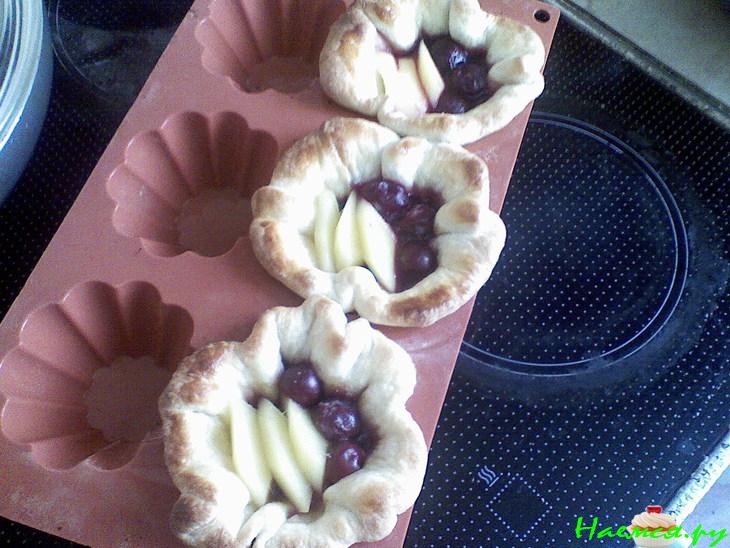 "Блаженство" (слоёные корзиночки с фруктами) "Блаженство" (слоёные корзиночки с фруктами)