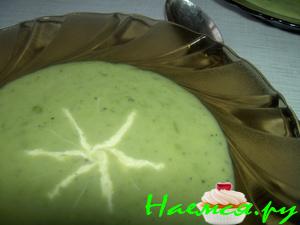 Гороховый суп с йогуртом