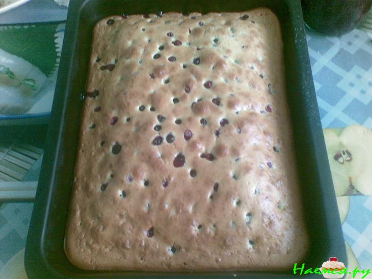 Бисквит с ягодами Бисквит с ягодами